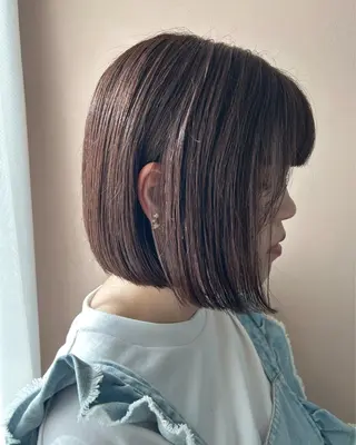 ショート カラー hubhair レイヤー/透明感のヘアスタイル