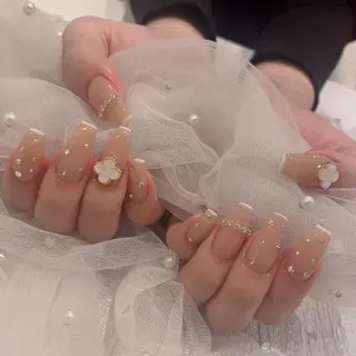 ネイル Tinaネイル 難波のネイルデザイン