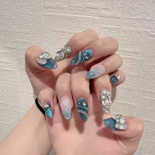 ネイル Luvia harumiのネイルデザイン