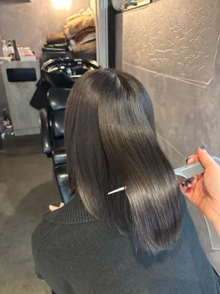 ミディアム カラー 💜eluあやね💜 🫧カラー・縮毛矯正のヘアスタイル