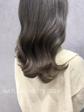 ロング カラー YUKA🐻❄️ 🎀当日予約ok/のヘアスタイル