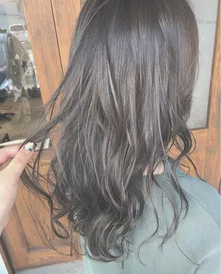 セミロング カラー 姫路美容室 『neu』のヘアスタイル
