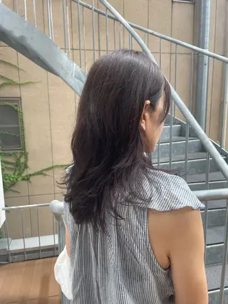 ロング カラー 松井 悠希のヘアスタイル