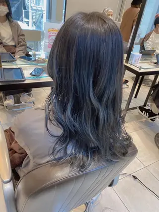 ロング 美髪矯正透明感カラー 江川 和輝のヘアスタイル