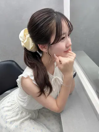 ロング 家村 茉由のヘアスタイル