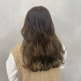 ロング カラー 🩵ブリーチカラー MIORI🩵のヘアスタイル