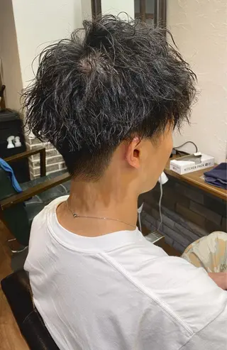 ショート パーマ メンズ 【Lei】橋本孝太 レイヤー・美髪矯正のヘアスタイル