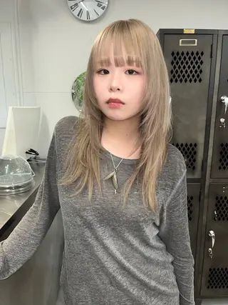 ミディアム カラー yuan tanakaのヘアスタイル