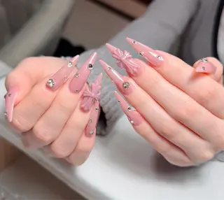 ネイル Julie Nail Rinのネイルデザイン