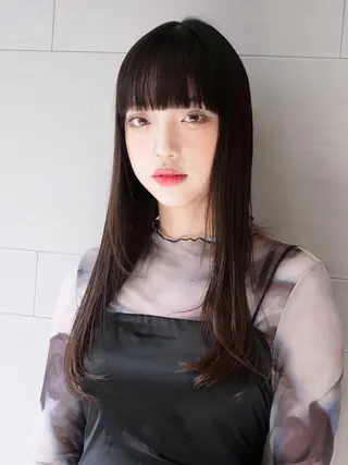 セミロング カラー ITbyALBUM 浦和店のヘアスタイル