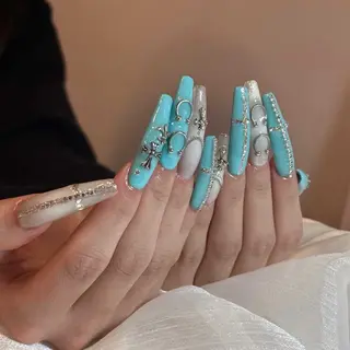 ネイル Mio nail Osakaのネイルデザイン