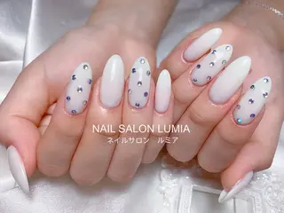 ネイル ネイルサロン ルミア Lumia 店長施術のネイルデザイン