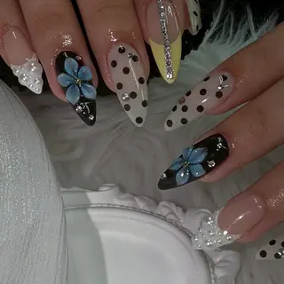 ネイル Bitty hojyuのネイルデザイン