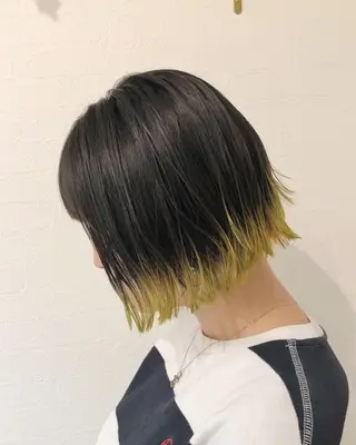 ショート カラー 山崎 俊介のヘアスタイル