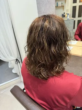 セミロング パーマ メンズ 似合う髪型見つけます AYAKAのヘアスタイル