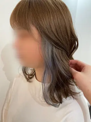 カラー 家下 愛梨のヘアスタイル