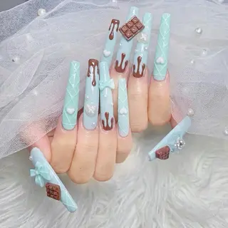 ロング カラー Bling Salonのネイルデザイン