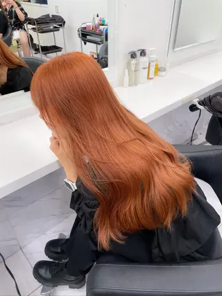 セミロング カラー 抜け感レイヤー︴ ニュアンスカラーのヘアスタイル