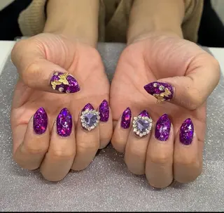 ネイル Hauʻoli nail 🤍のネイルデザイン