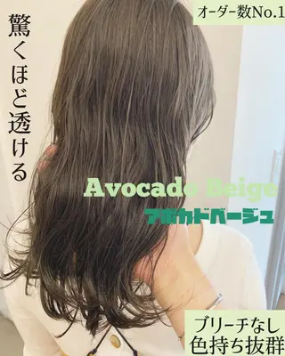 ロング カラー ハイトーンボブ 前田 表参道　グレージュのヘアスタイル
