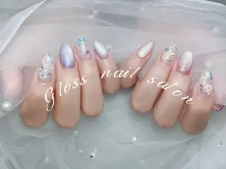 ネイル りこ🫧 gloss nailのネイルデザイン