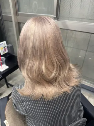 カラー りこ / 透明感カラー🎀🫧のヘアスタイル