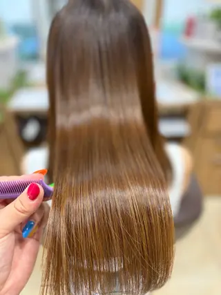 セミロング 安尾 萌花のヘアスタイル