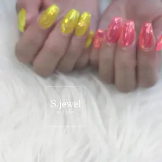 ネイル S. JEWELのネイルデザイン