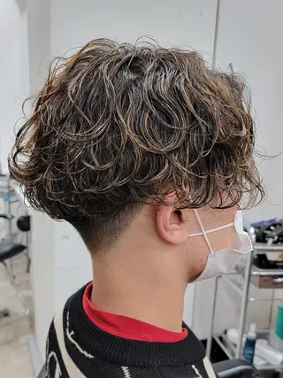 ショート パーマ メンズ メンズパーマ特化 fifth 平居俊太のヘアスタイル
