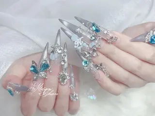 ネイル 🎀Reina🎀 長さ出し新宿のネイルデザイン