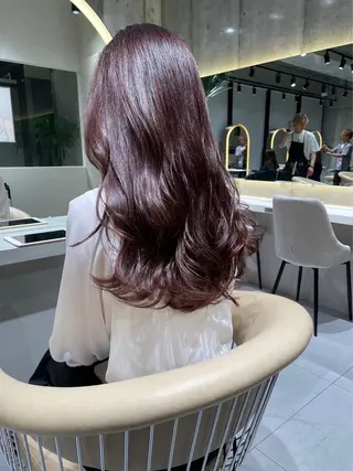 ロング shion 透明感カラーのヘアスタイル