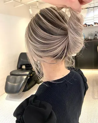 ロング カラー ブリーチ デザイン カラー/Rikuuのヘアスタイル