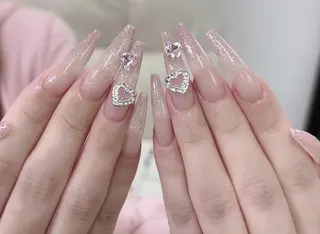 ネイル エリ🫧 nail池袋東口のネイルデザイン