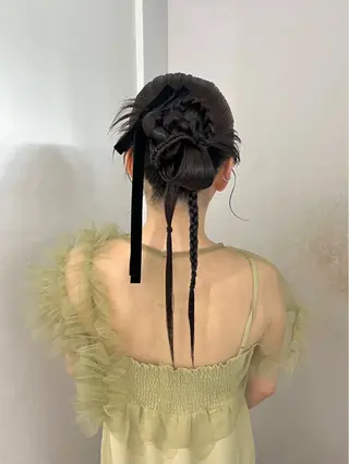 セミロング ヘアアレンジ 卒業式お呼ばれ🕊️ ヘアセット✴︎ミキのヘアスタイル