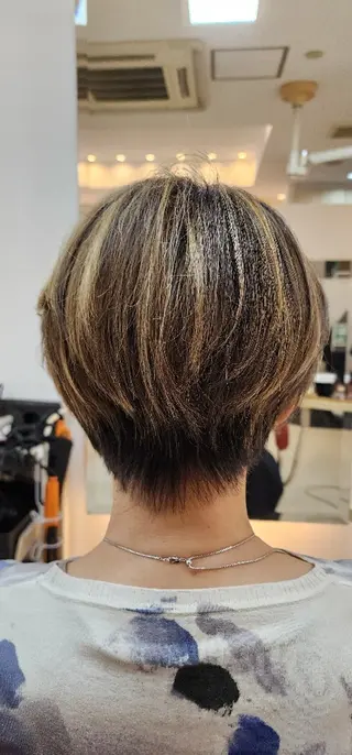 ショート カラー hairmake Juinのヘアスタイル