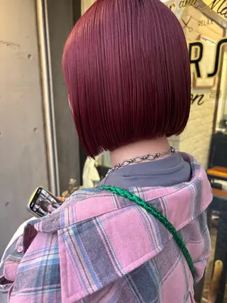ミディアム 宇留間 涼香のヘアスタイル