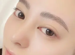 アイブロウ 松笠 愛理の眉毛・アイブロウイメージ