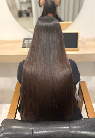 ロング 福井 茉菜美のヘアスタイル