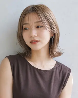 ミディアム 女性カット&カラー モデル⭐️大坂望心のヘアスタイル
