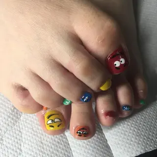 パーマ MAKANI salonのネイルデザイン