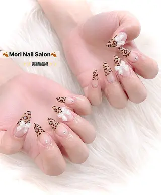 ネイル MORI ネイル SALONのネイルデザイン