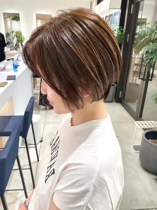 ショート カラー 平沢 真司のヘアスタイル