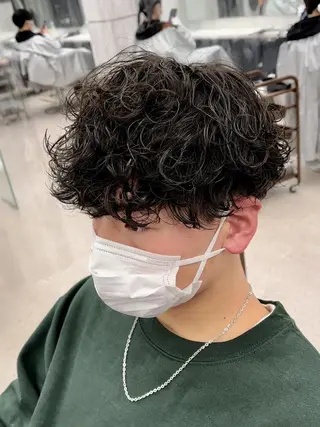 ショート 京都河原町 メンズパーマ助川龍哉のヘアスタイル