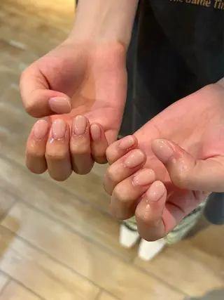 ネイル 𝗶𝗿𝗼𝗵𝗮 ໒꒱ 𓏸*˚のネイルデザイン