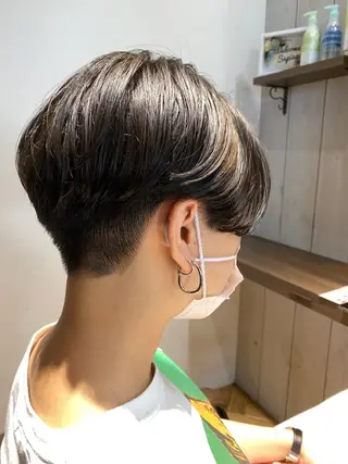 ショート カラー 美髪改善・レイヤー tadasuke⭐️のヘアスタイル