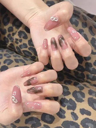 ネイル ブライトサロン🩷 田嶋日向子💅✨のネイルデザイン