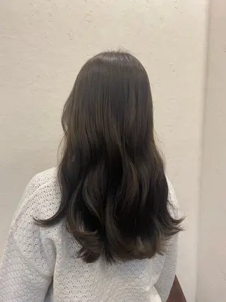 セミロング 透明感カラー /Kanon️🫧のヘアスタイル