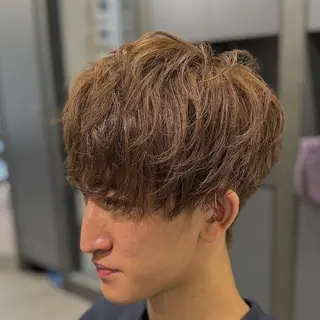 ミディアム カラー メンズ 🌊波巻き特化/ 毛流れ/翔平🌊のヘアスタイル