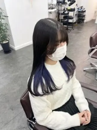 ロング カラー 渡邊 美優のヘアスタイル