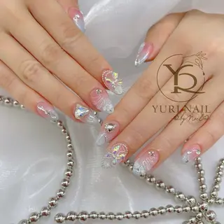 ネイル YURI Nail NARITAのネイルデザイン